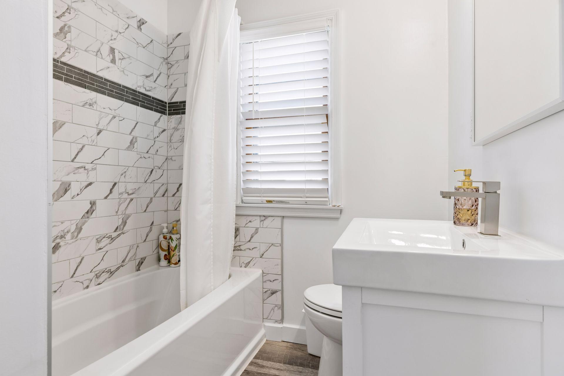 5520 33rd Avenue South - Spacecrafting - 0017.jpg