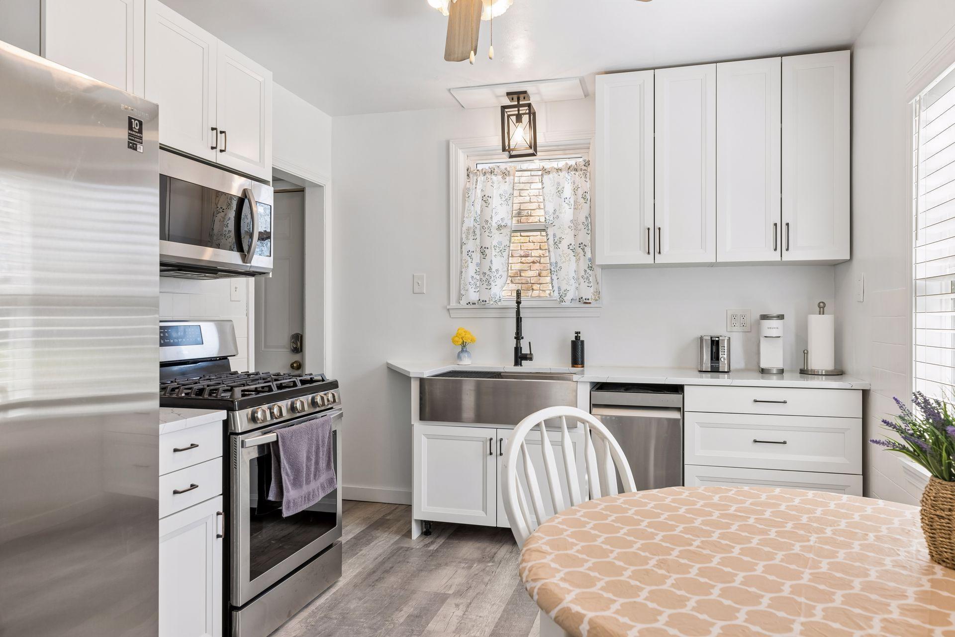 5520 33rd Avenue South - Spacecrafting - 0010.jpg