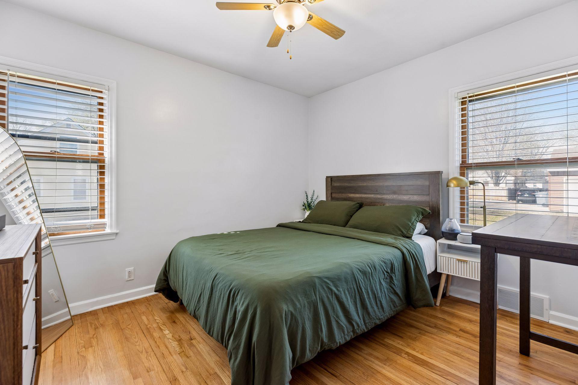 5520 33rd Avenue South - Spacecrafting - 0015.jpg