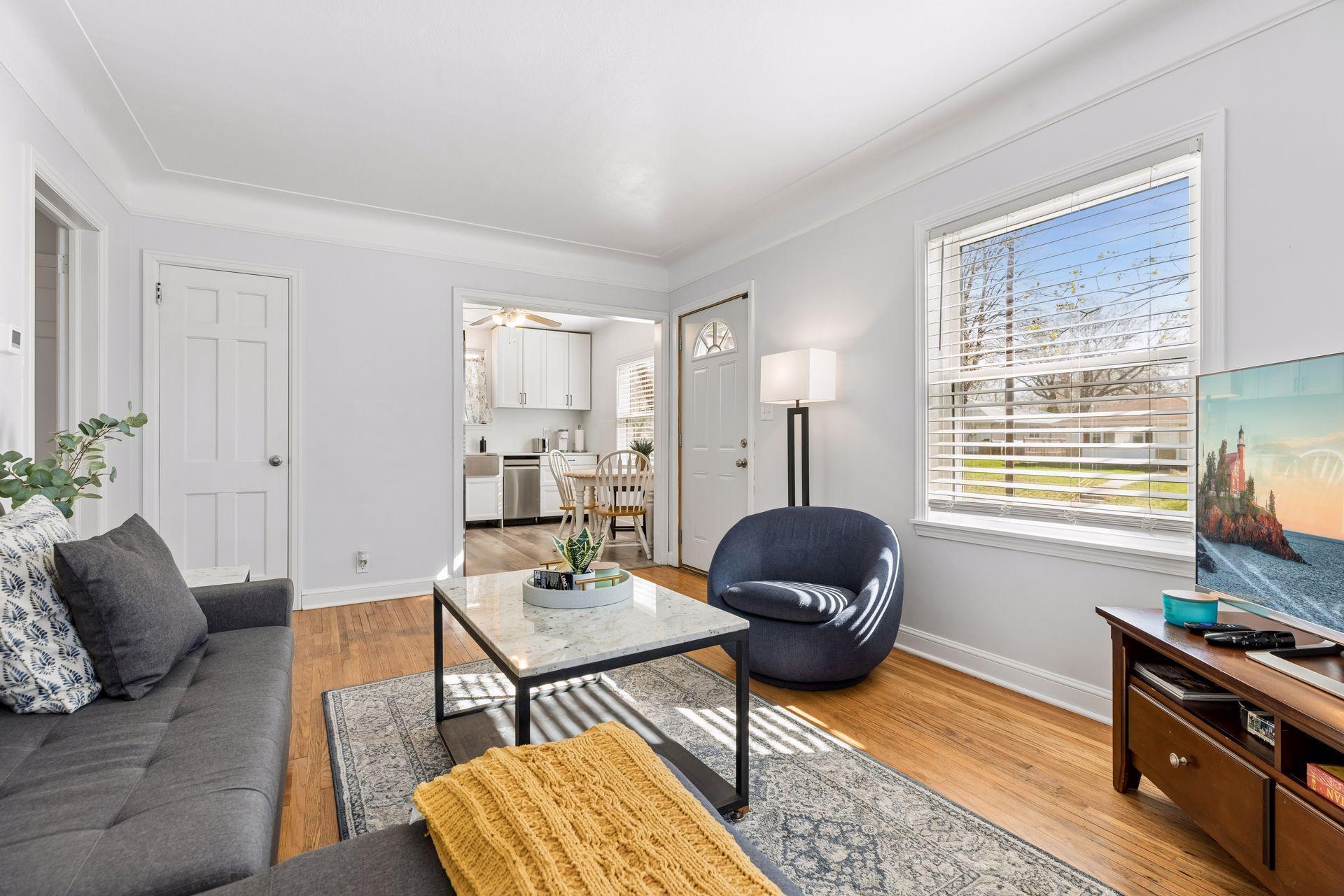 5520 33rd Avenue South - Spacecrafting - 0007.jpg