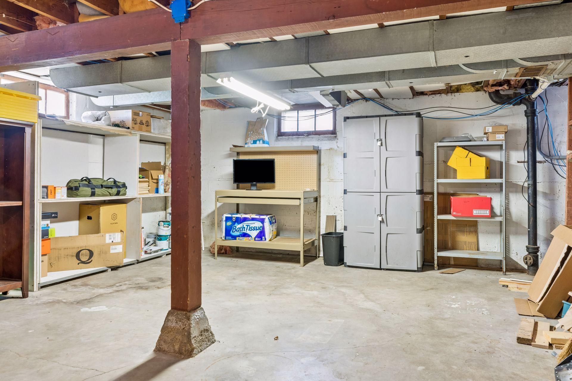 5520 33rd Avenue South - Spacecrafting - 0022.jpg