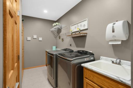 27225 Bayshore Drive NW, Isanti, MN 55040