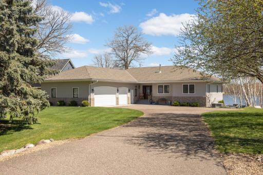27225 Bayshore Drive NW, Isanti, MN 55040