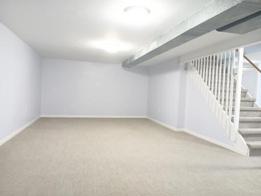 2210 Ivy Avenue E, Saint Paul, MN 55119