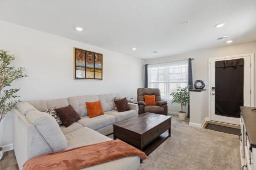 10546 Weston Way N, Maple Grove, MN 55369