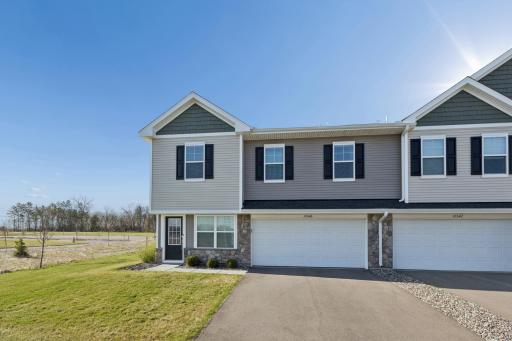 10546 Weston Way N, Maple Grove, MN 55369
