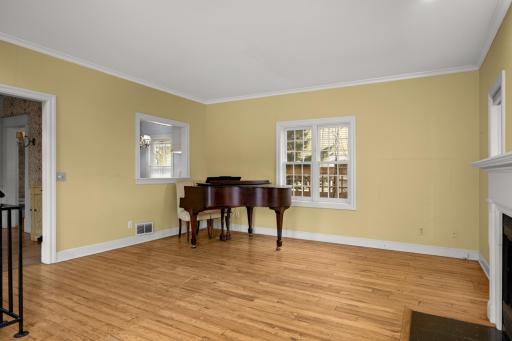 3819 Thomas Avenue S, Minneapolis, MN 55410