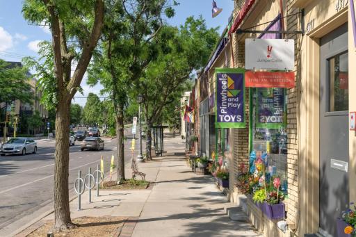 3819 Thomas Avenue S, Minneapolis, MN 55410
