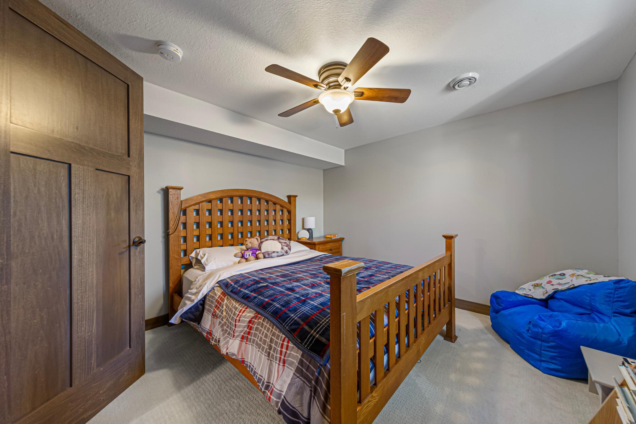 42 bedroom 4_lower.jpg