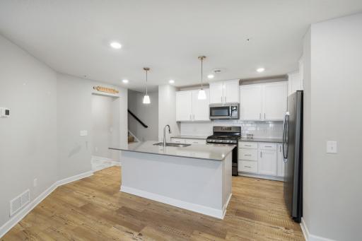 1212 Lower 143rd Street E, Rosemount, MN 55068