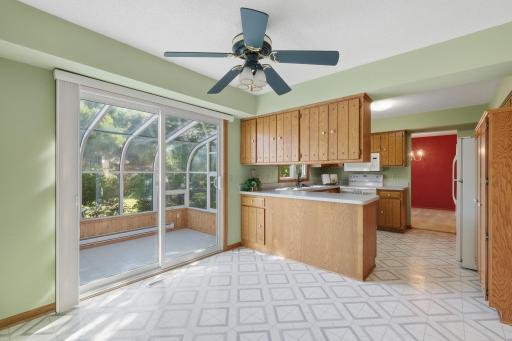 7010 W 83rd Street, Bloomington, MN 55438