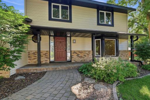 7010 W 83rd Street, Bloomington, MN 55438