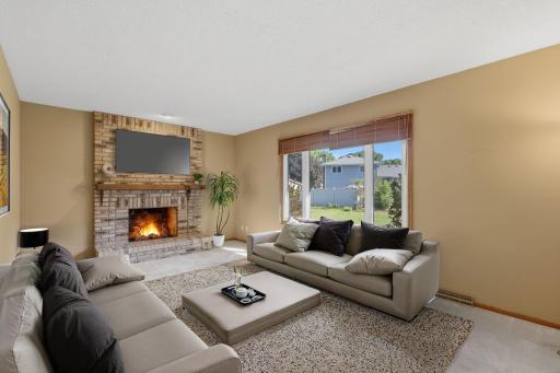 7010 W 83rd Street, Bloomington, MN 55438