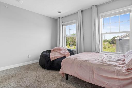 5092 Stable View Drive, Saint Paul, MN 55129