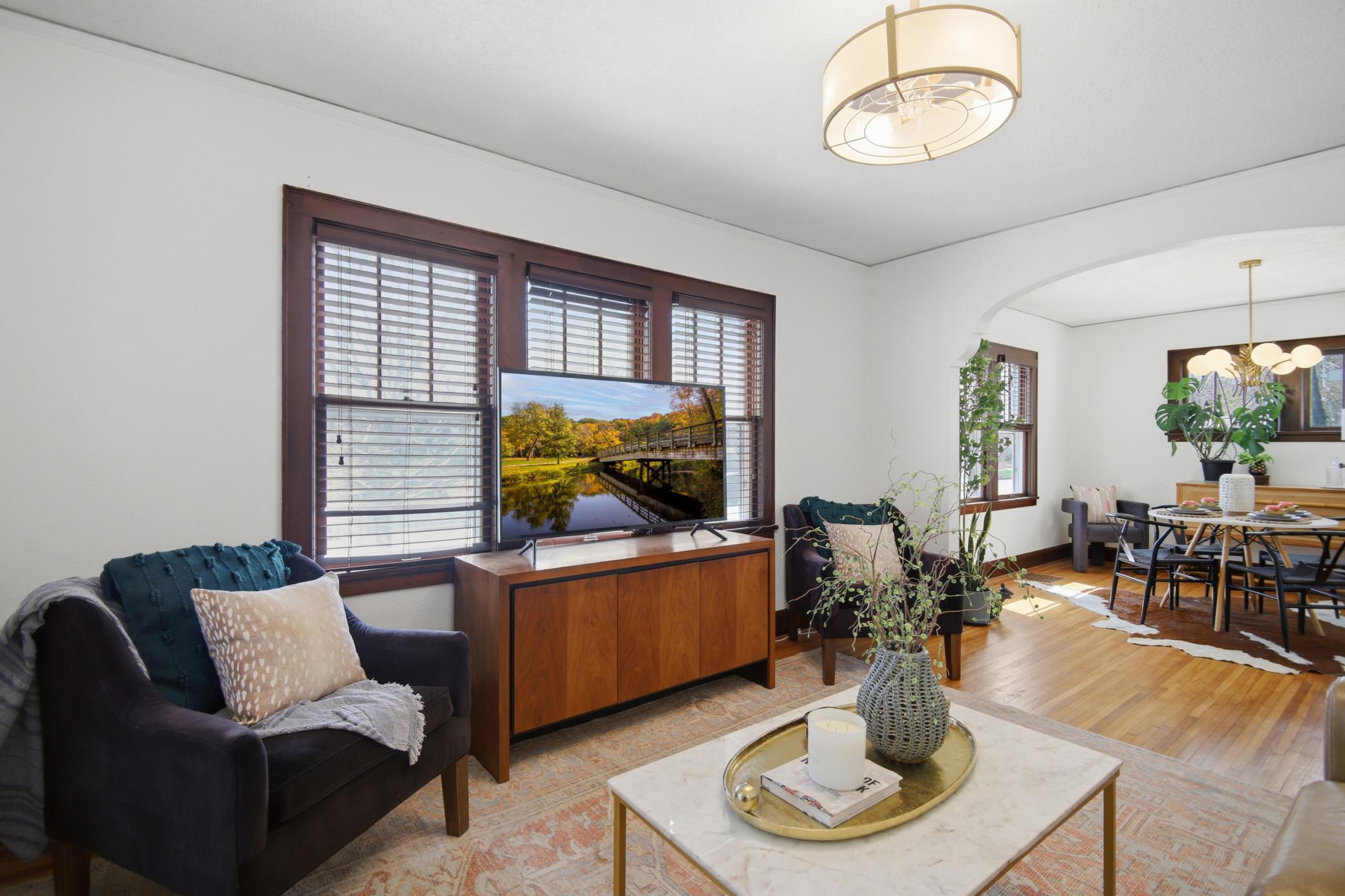 615_9th_st_sw_062 edit.jpg