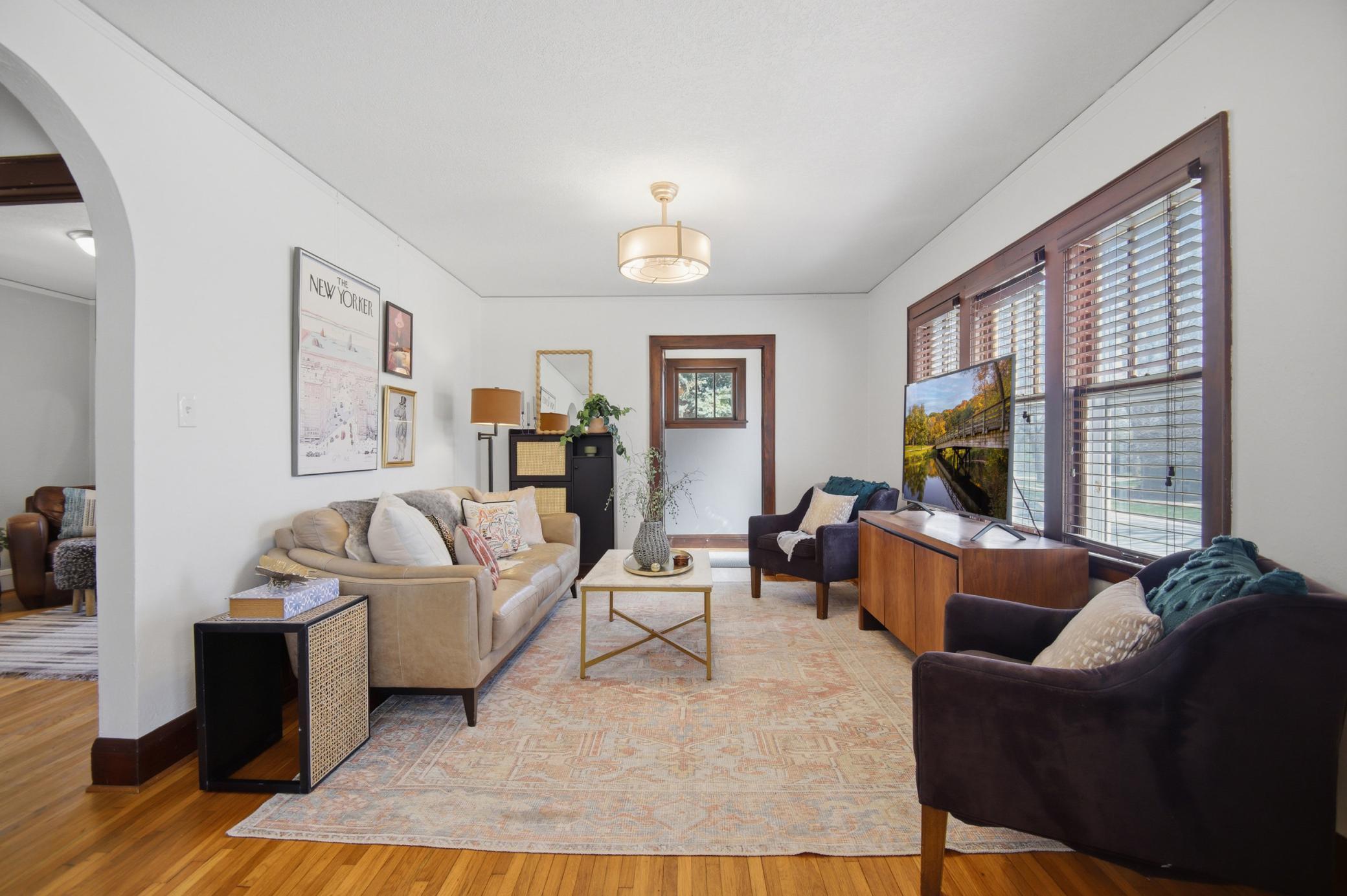 615_9th_st_sw_052 edit.jpg