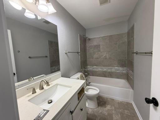 211 Fischer Street NW, Montgomery, MN 56069
