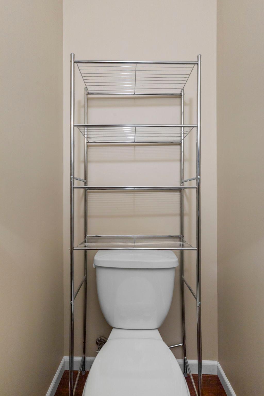 Lower level bath