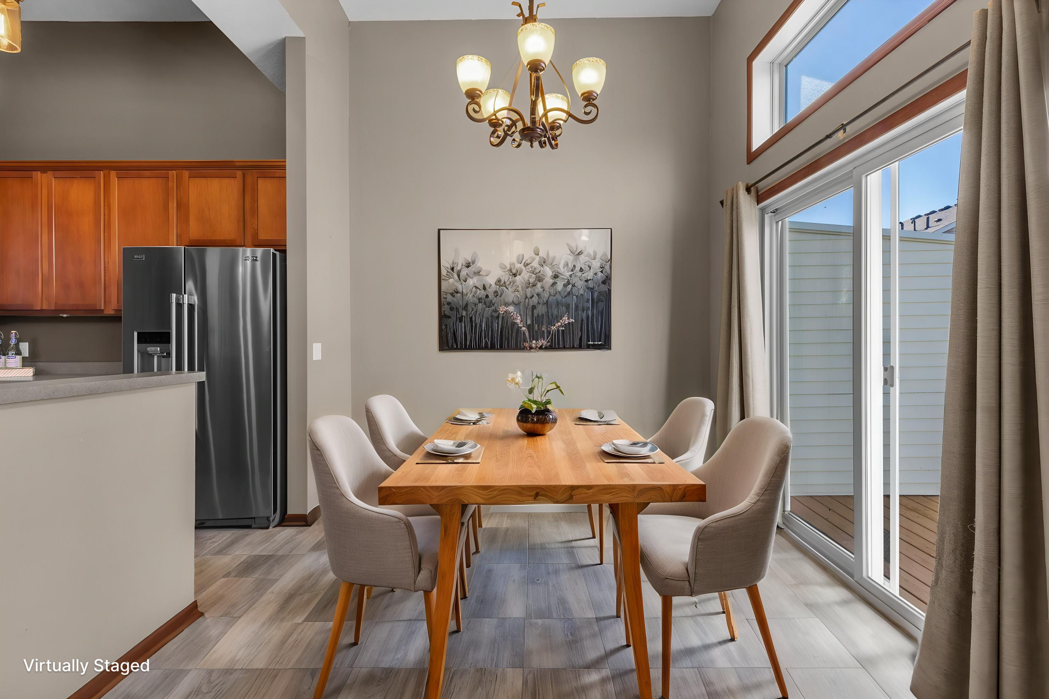 virtually staged dining