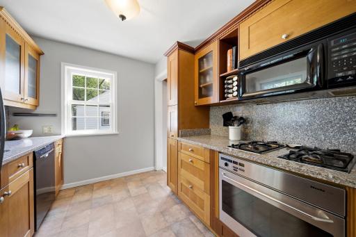 133 Park Lane, Hopkins, MN 55343