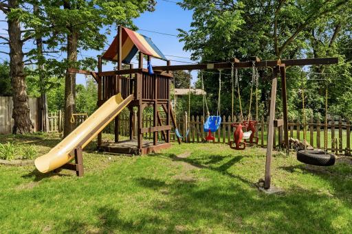 133 Park Lane, Hopkins, MN 55343