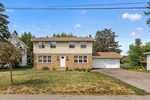 1715 37th Avenue NE, Minneapolis, MN 55421