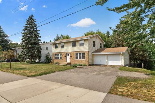1715 37th Avenue NE, Minneapolis, MN 55421