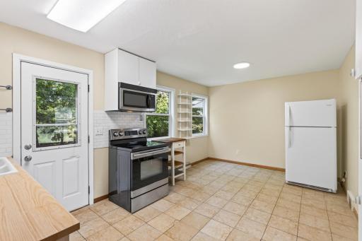 1715 37th Avenue NE, Minneapolis, MN 55421