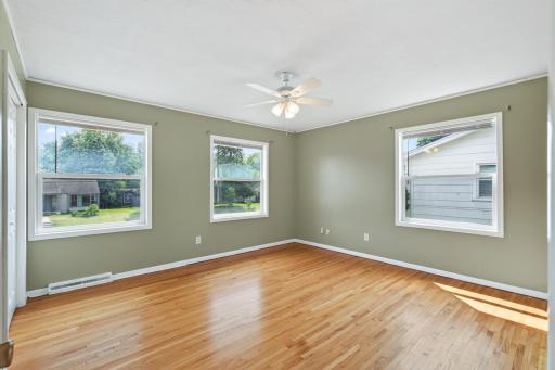 1715 37th Avenue NE, Minneapolis, MN 55421