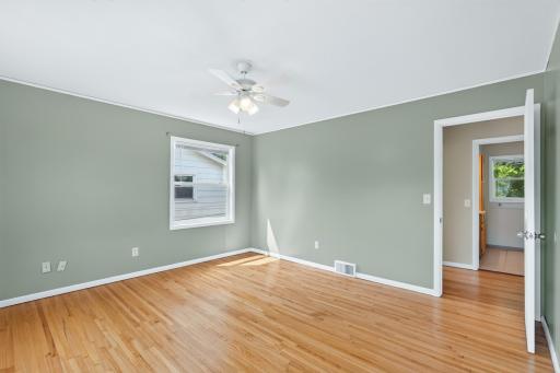 1715 37th Avenue NE, Minneapolis, MN 55421