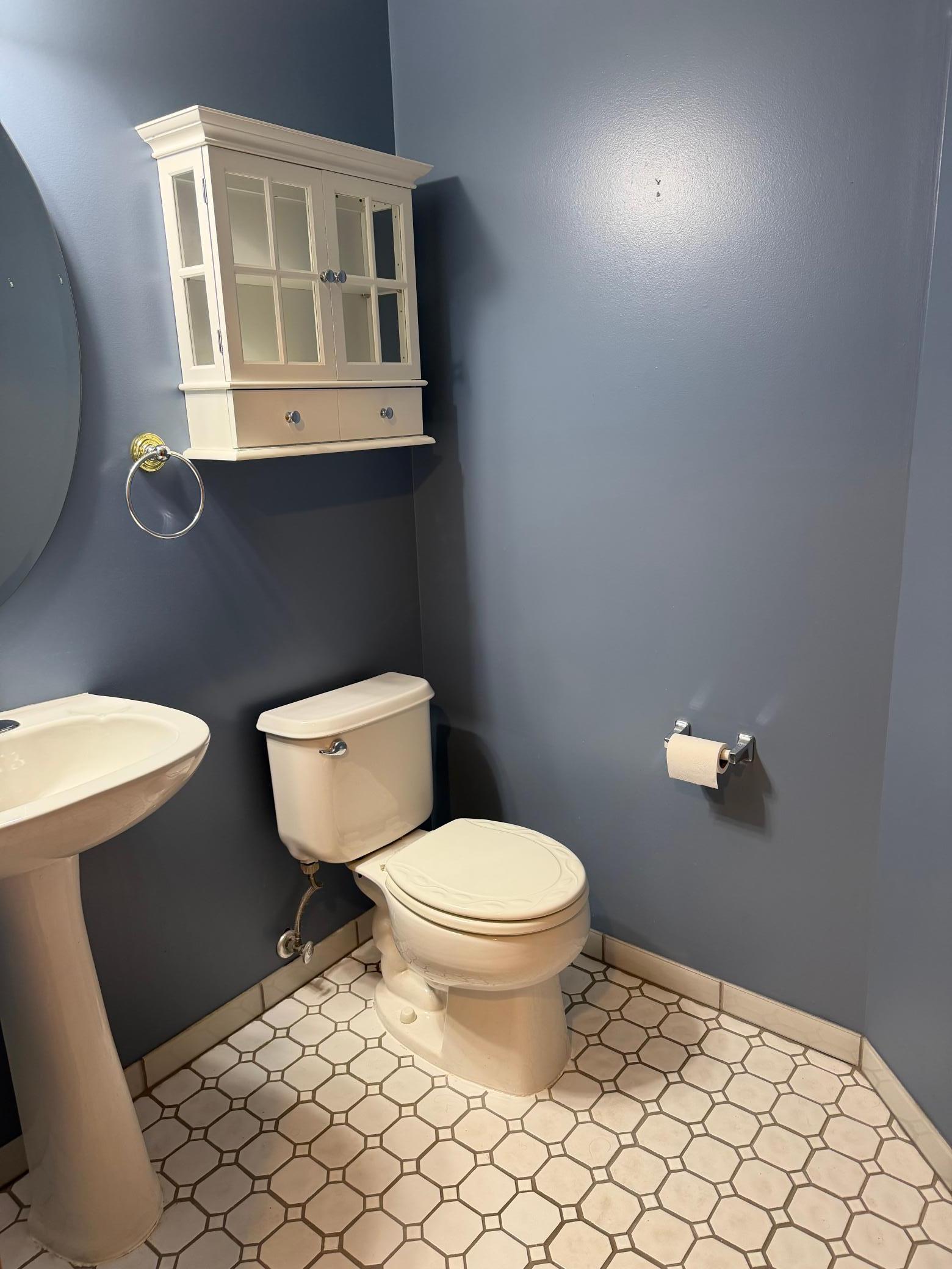 Main level powder room