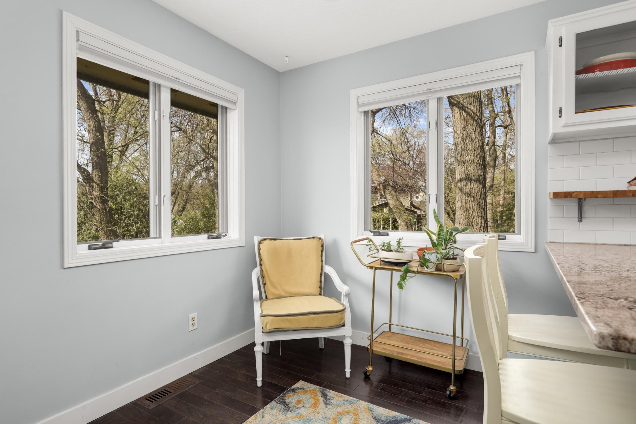 Breakfast/reading nook