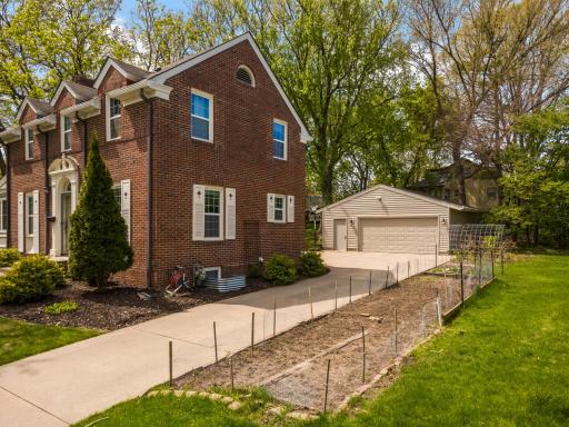 5042 3rd Avenue S, Minneapolis, MN 55419