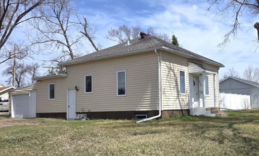 834 2nd Street NW, Valley City, ND 58072