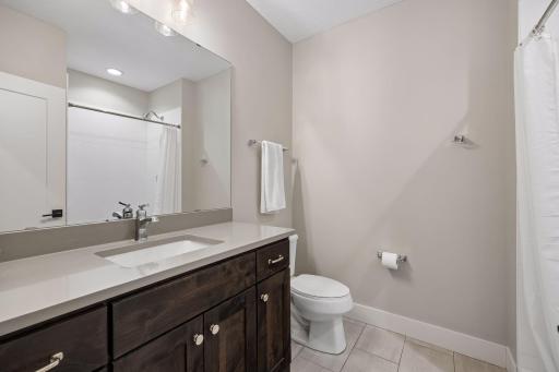 16395 56th Avenue N, Minneapolis, MN 55446
