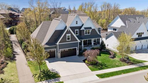 16395 56th Avenue N, Minneapolis, MN 55446