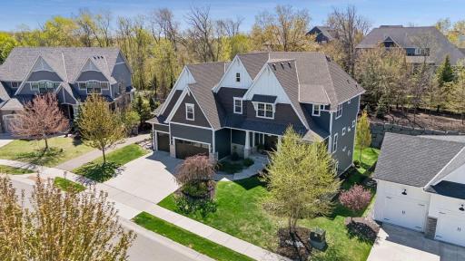 16395 56th Avenue N, Minneapolis, MN 55446