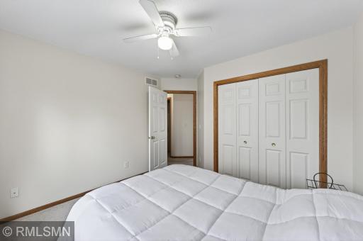 8549 Woodland Curve, Saint Bonifacius, MN 55375