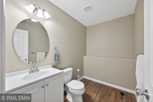 8549 Woodland Curve, Saint Bonifacius, MN 55375