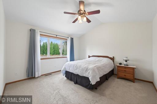 8549 Woodland Curve, Saint Bonifacius, MN 55375