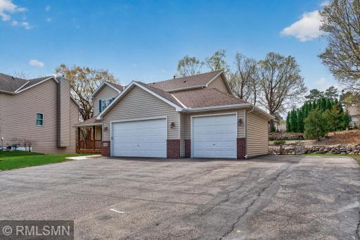 8549 Woodland Curve, Saint Bonifacius, MN 55375