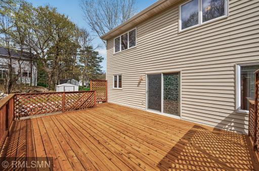 8549 Woodland Curve, Saint Bonifacius, MN 55375