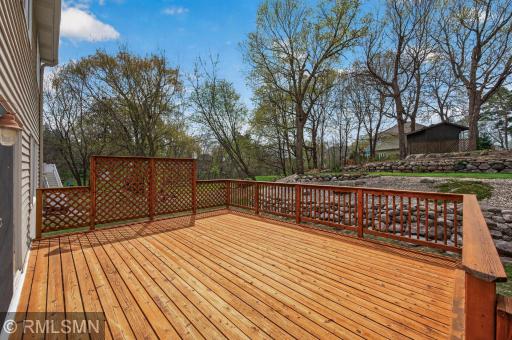 8549 Woodland Curve, Saint Bonifacius, MN 55375