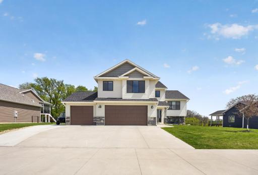 1500 14th Avenue NE, Kasson, MN 55944