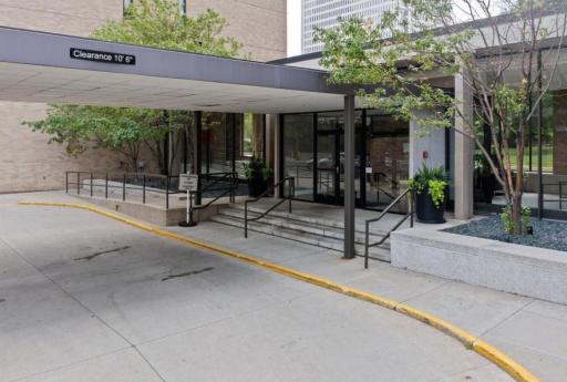 15 S 1st Street, A1613, Minneapolis, MN 55401