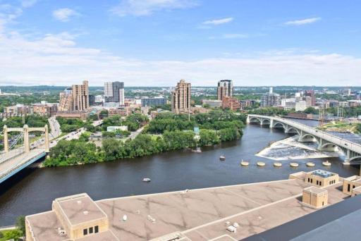 15 S 1st Street, A1613, Minneapolis, MN 55401