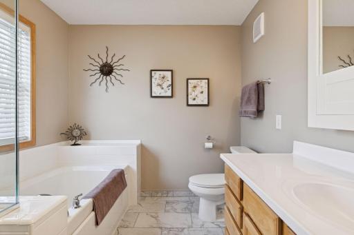 10756 Falling Water Lane, B, Saint Paul, MN 55129