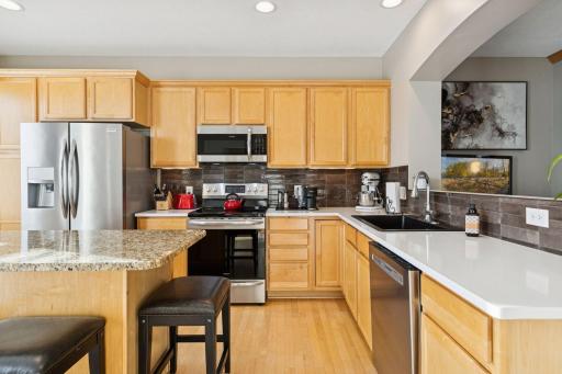 10756 Falling Water Lane, B, Saint Paul, MN 55129