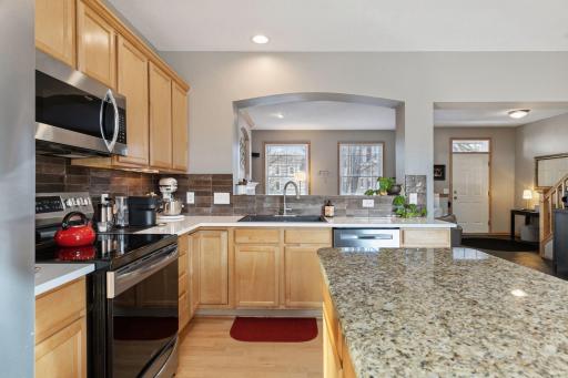 10756 Falling Water Lane, B, Saint Paul, MN 55129