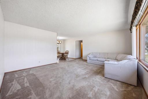 526 Birch Lane S, Moorhead, MN 56560